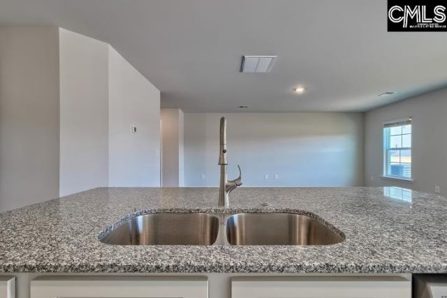 2448 Daylilly St.  Photo 5