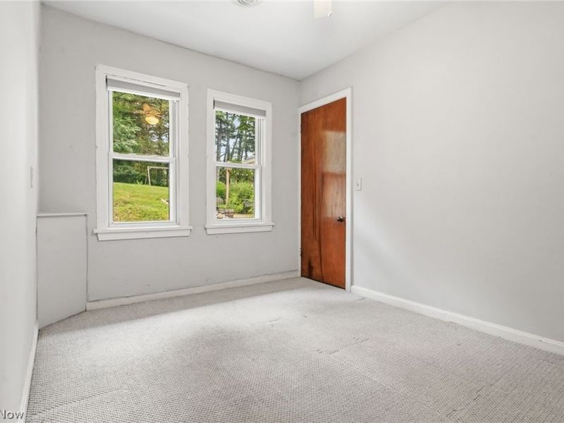 543 Winesap Avenue SW, North Canton, OH 44709 Photo 17