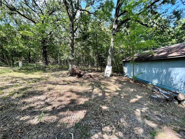 702 Edgewood Place, Huntsville, AR 72740