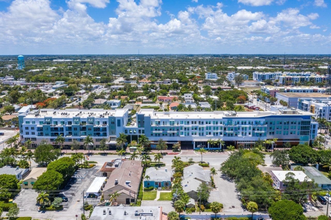 236 SE 5th Avenue, Unit 303, Delray Beach, FL 33483 Photo