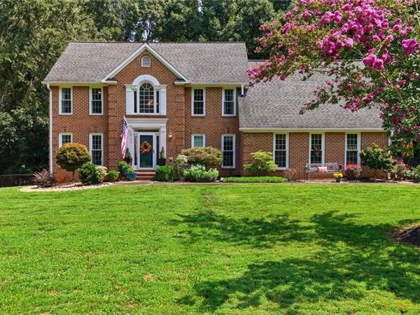 4620 US Highway 601 , Yadkinville, NC 27055