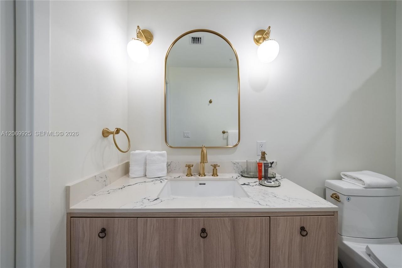 2700 NW 2nd Ave , Unit 237, Miami, FL 33127 Photo