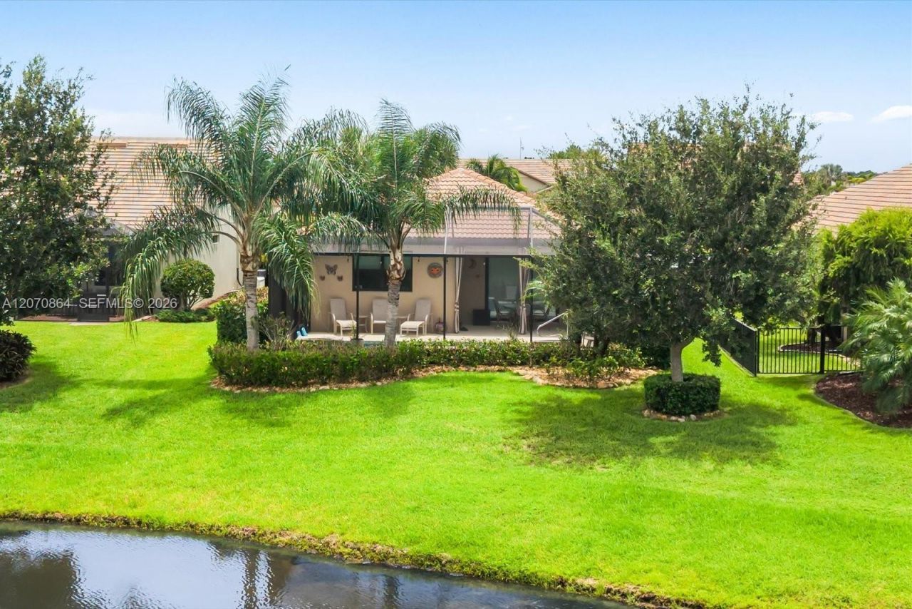 218 SE Longview Dr , Port Saint Lucie, FL 34984 Photo