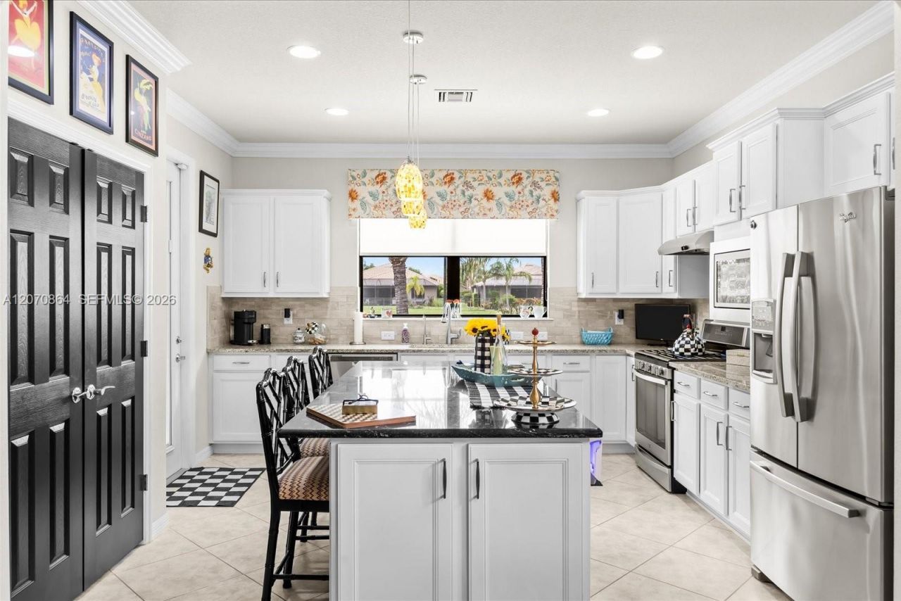 218 SE Longview Dr , Port Saint Lucie, FL 34984 Photo