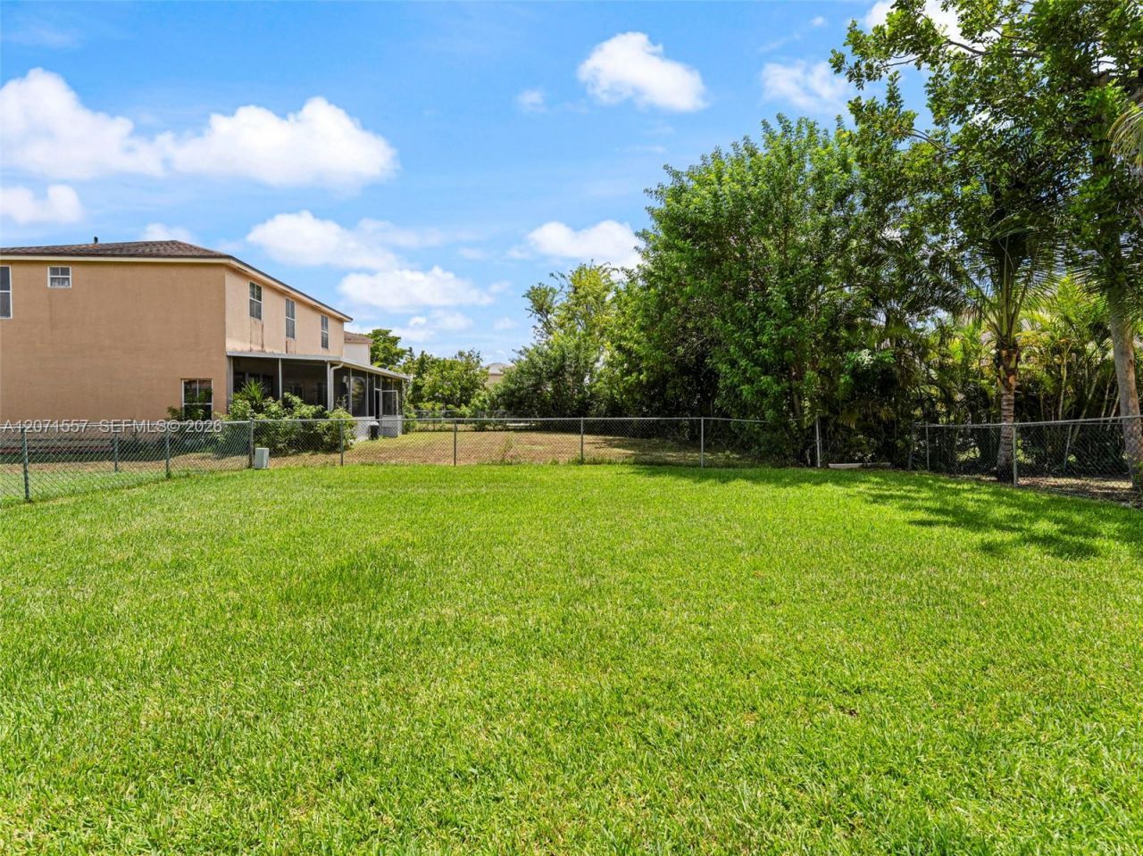 20714 NW 3rd St, Pembroke Pines, FL 33029 Photo