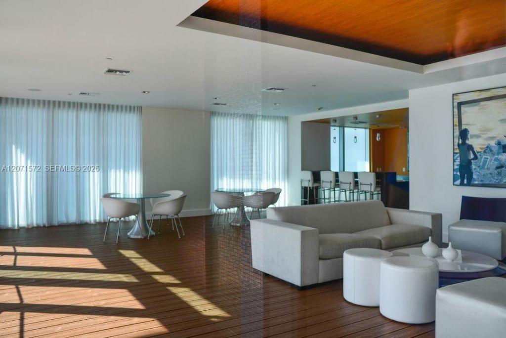 55 SE 6th St , Unit 2110, Miami, FL 33131 Photo