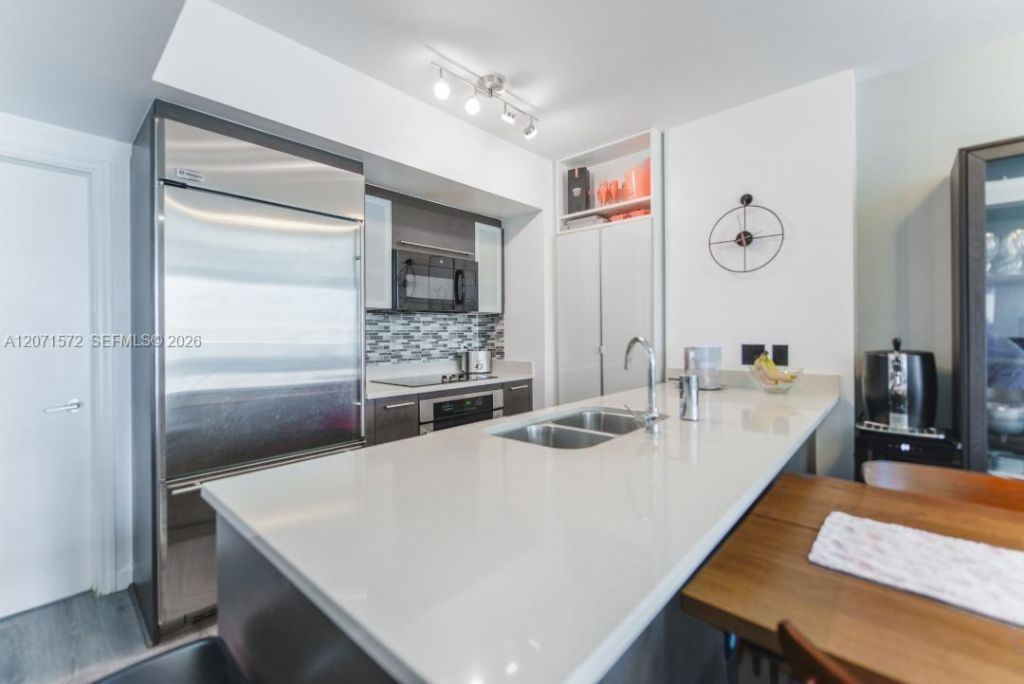 55 SE 6th St , Unit 2110, Miami, FL 33131 Photo
