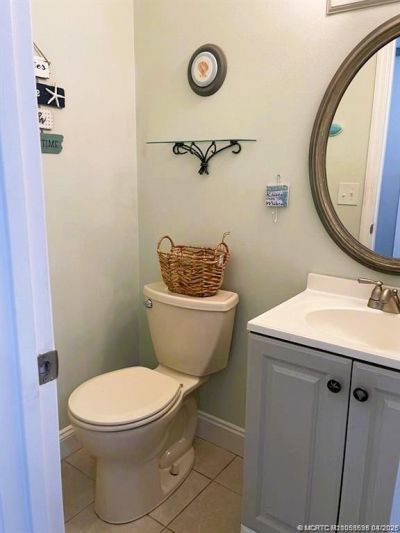 2929 SE Ocean Boulevard, Unit J8, Stuart, FL 34996 Photo