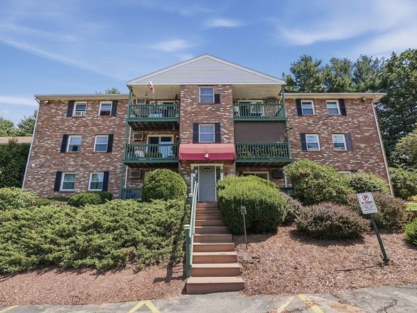 75 Huntoon Memorial Highway, Unit 4-12, Leicester, MA 01524