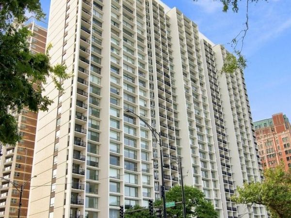 3200 N Lake Shore Drive, Unit 511, Chicago, IL 60657