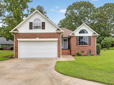 18 Ridge Lake Drive, Manning, SC 29102