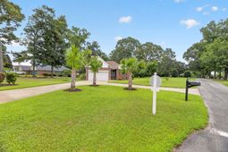 18 Ridge Lake Drive photo 4