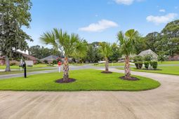 18 Ridge Lake Drive photo 4