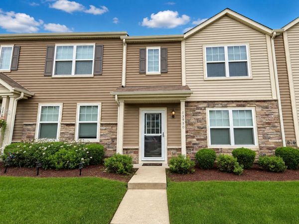 13950 Paramount Way , Cedar Lake, IN 46303