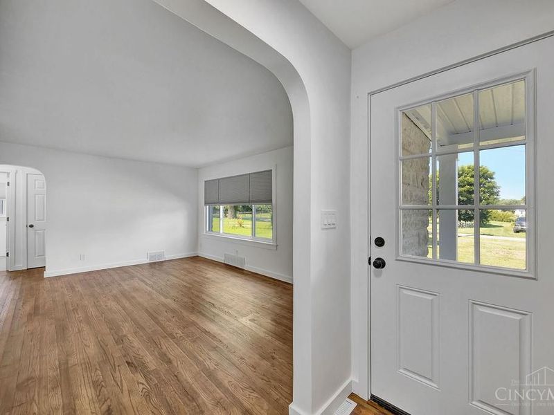 5824 Reigart Road, Fairfield Township, OH 45011 Photo 2