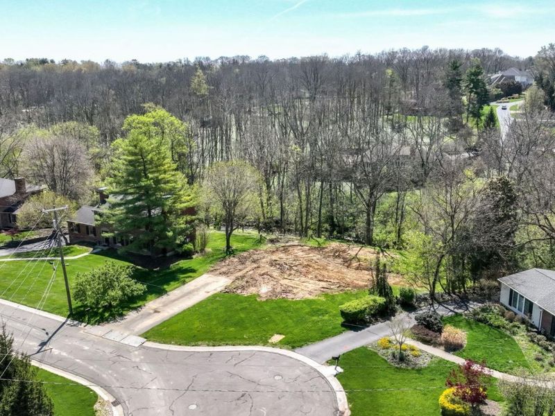 8800 Sandymar Drive, Sycamore Township, OH 45242 Photo 4