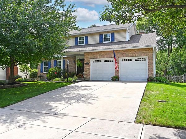 2075 Trailwood Drive, Cincinnati, OH 45230