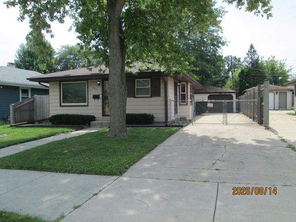 4611 4611 Wright AVENUE, Racine, WI 53405