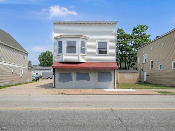 4439 State Road , Cleveland, OH 44109