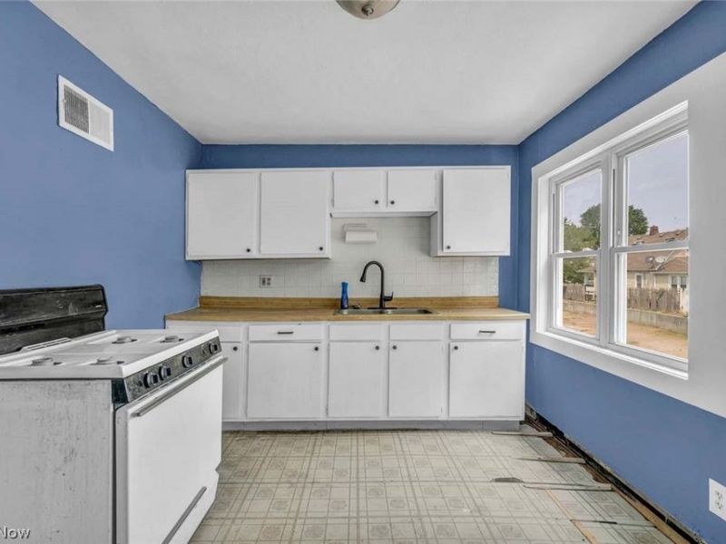 4439 State Road, Cleveland, OH 44109 Photo 31