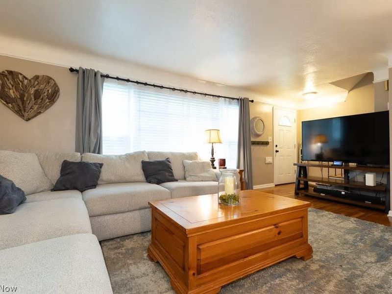 4507 Kenmore Avenue, Parma, OH 44134 Photo 7