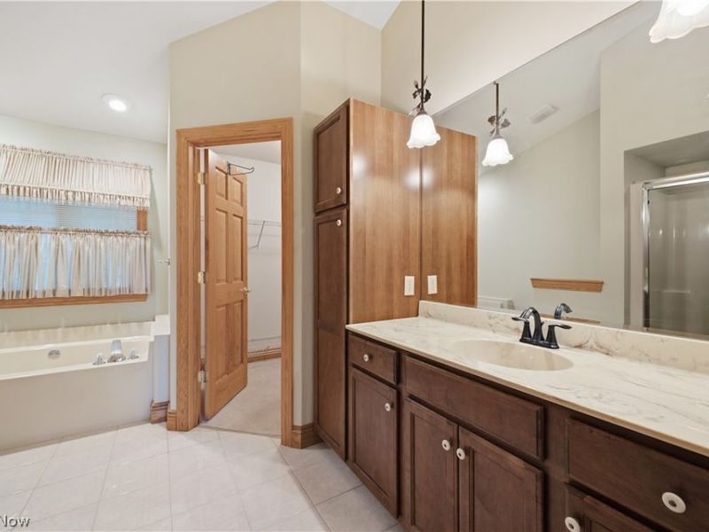 892 Mayfield Drive, Boardman, OH 44512 Photo 22