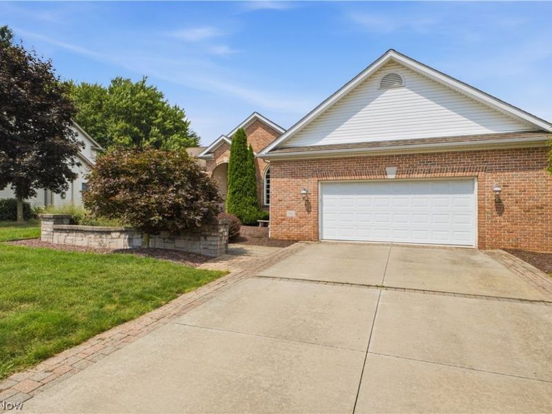 892 Mayfield Drive, Boardman, OH 44512 Photo 4