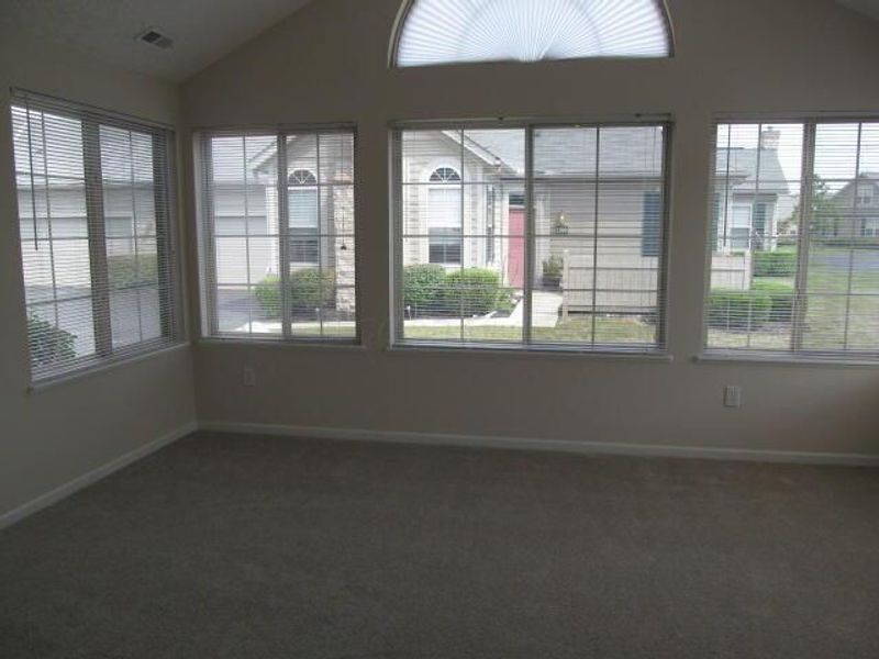 1413 Cascade Drive, Unit 20, Grove City, OH 43123 Photo 6