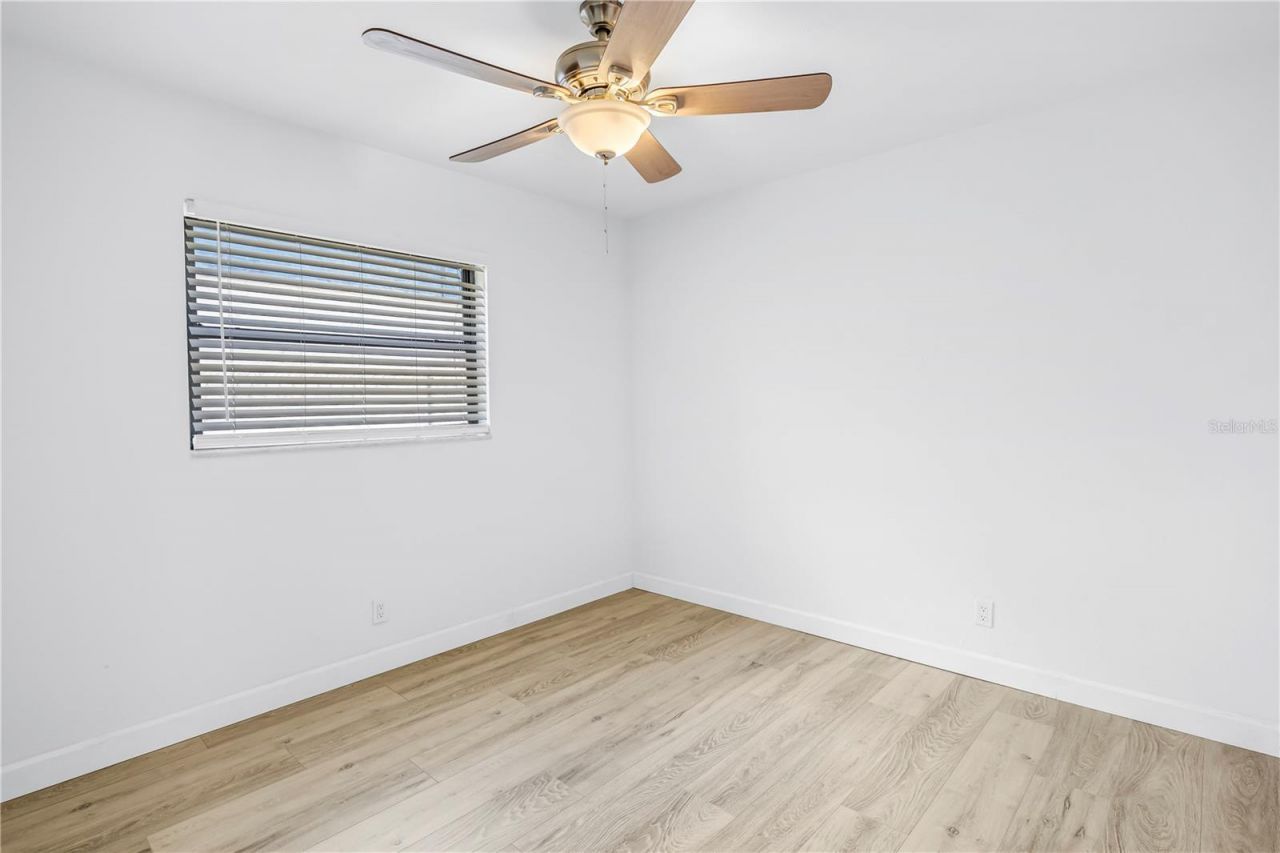 231 93rd Avenue N, Saint Petersburg, FL 33702 Photo