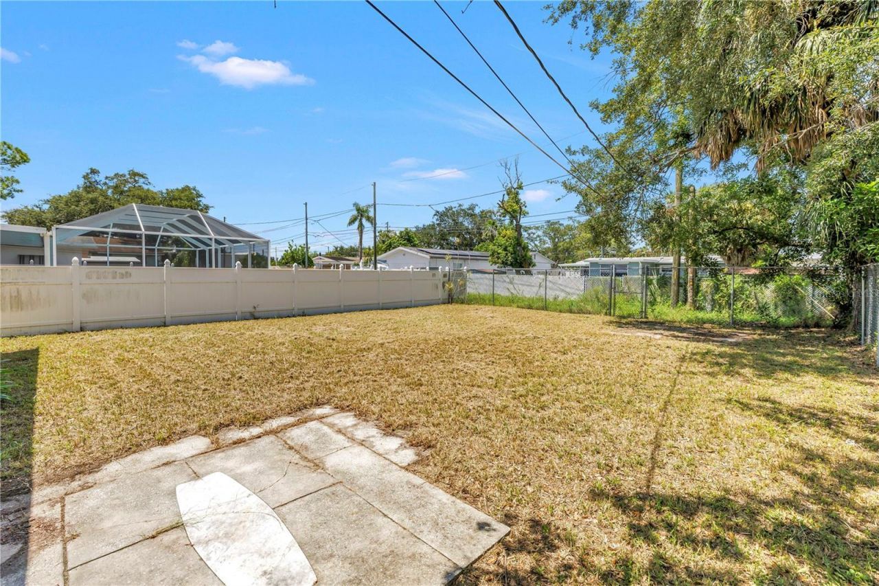231 93rd Avenue N, Saint Petersburg, FL 33702 Photo