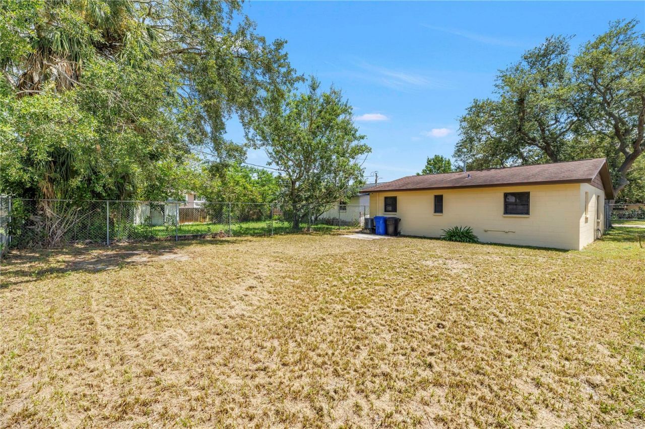 231 93rd Avenue N, Saint Petersburg, FL 33702 Photo