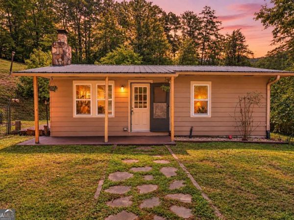 120 Old Hollow Road, Blue Ridge, GA 30513