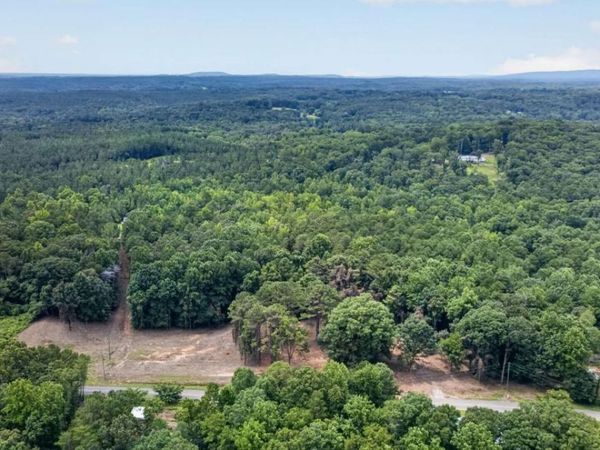 792 Lower Dowda Mill Road, Jasper, GA 30143