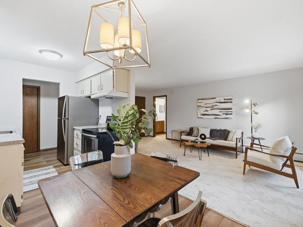 709 11th Avenue S, Unit 5, Hopkins, MN 55343