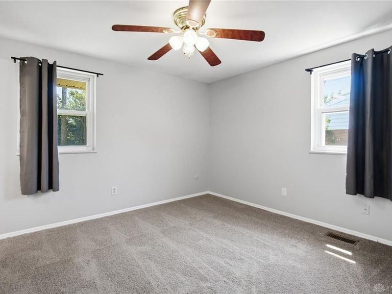 7700 Remmick Lane, Huber Heights, OH 45424 Photo 12