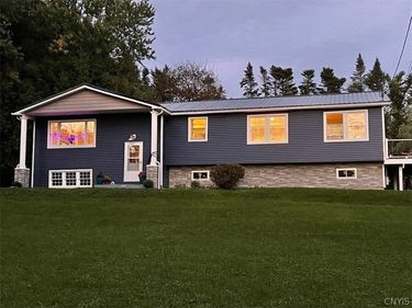 1554 Tracy Drive, Skaneateles, NY 13152