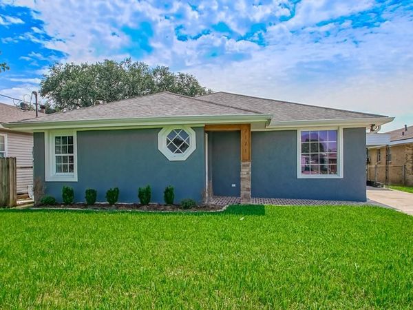 2121 MARGARET Lane , Meraux, LA 70075