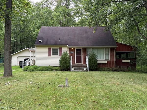 3598 Easton Road, Norton, OH 44203