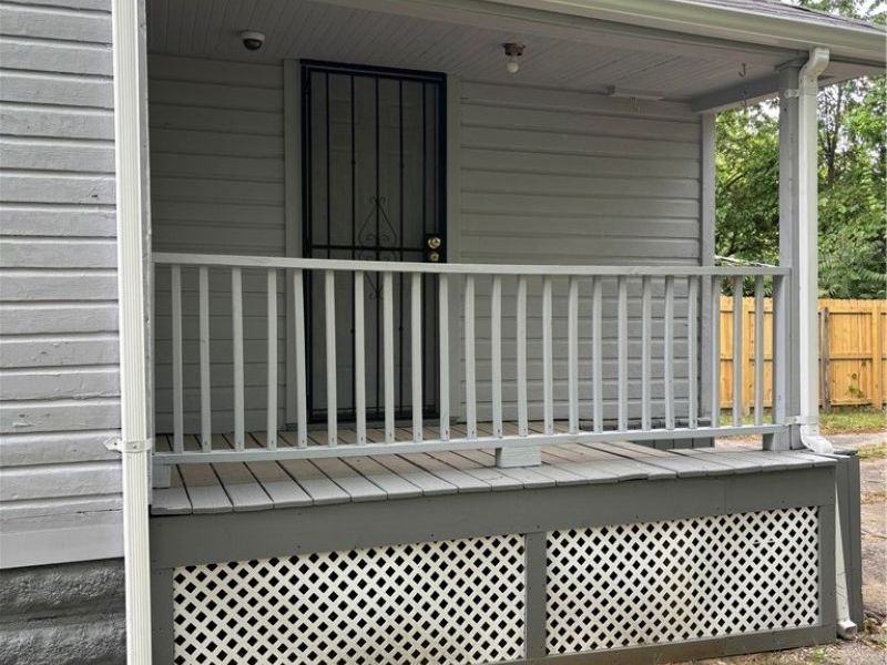 799 E 103rd Street, Cleveland, OH 44108 Photo 4