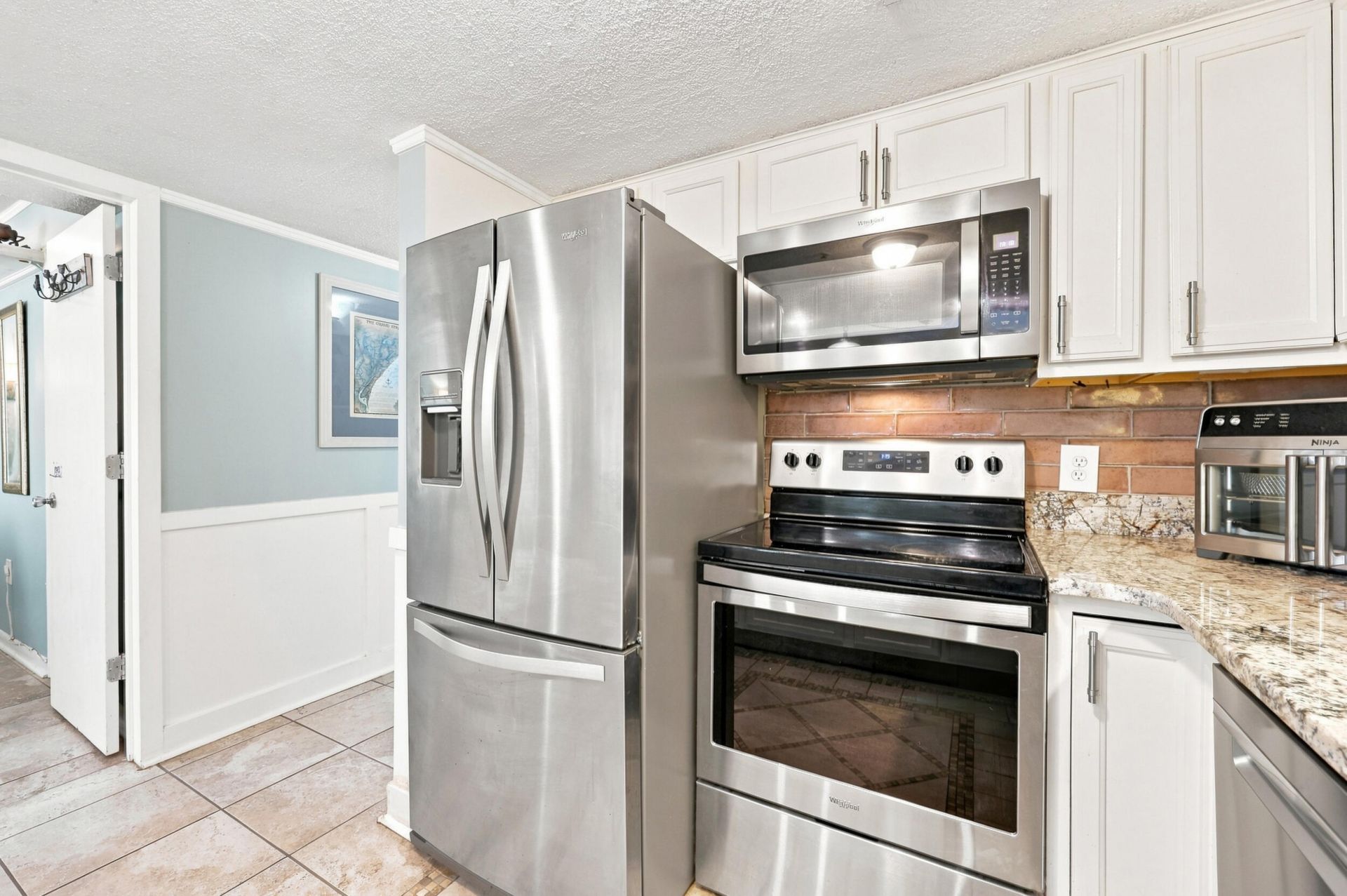 6100 N Ocean Boulevard Photo 12