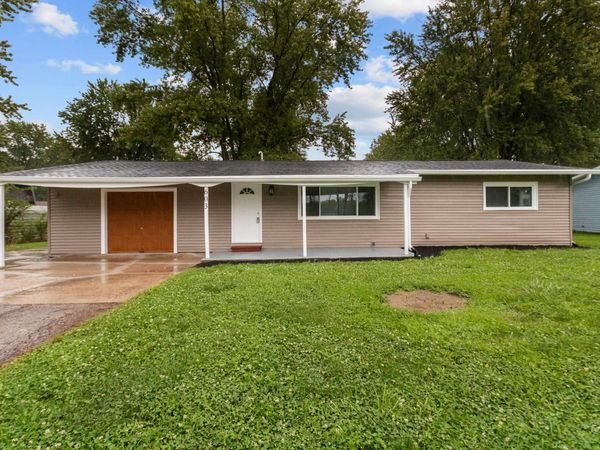 603 W WASHINGTON Street, Galveston, IN 46932
