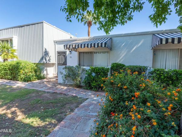 3416 N 44TH Street, Unit 30, Phoenix, AZ 85018