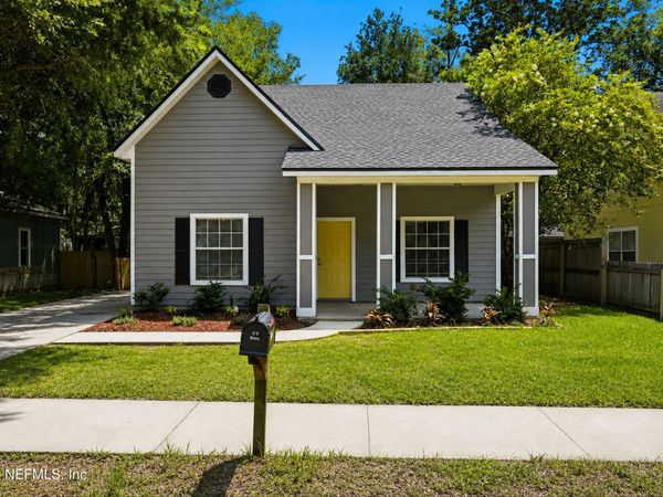 2152 SESSIONS Lane, Jacksonville, FL 32207