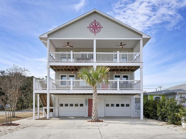 142 S Sixth Avenue S, Kure Beach, NC 28449