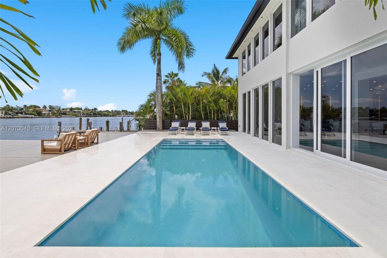 257 N Coconut Ln , Miami Beach, FL 33139 Photo