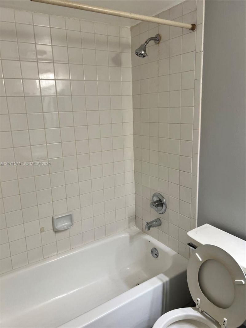 10005 Winding Lake Road , Unit 105, Sunrise, FL 33351 Photo