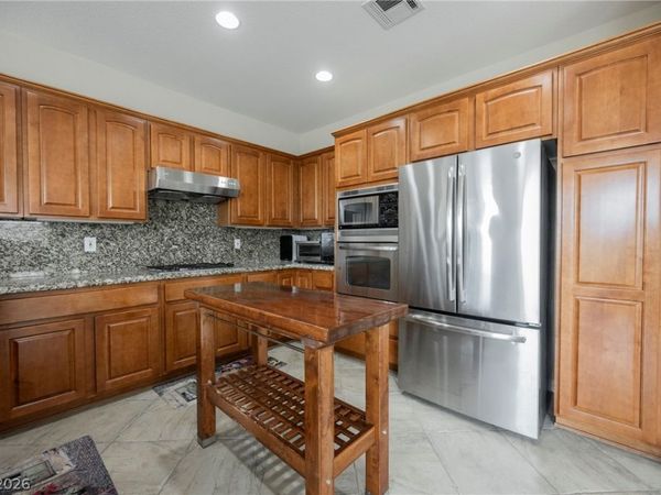 5222 Fiore Bella Boulevard, Las Vegas, NV 89135