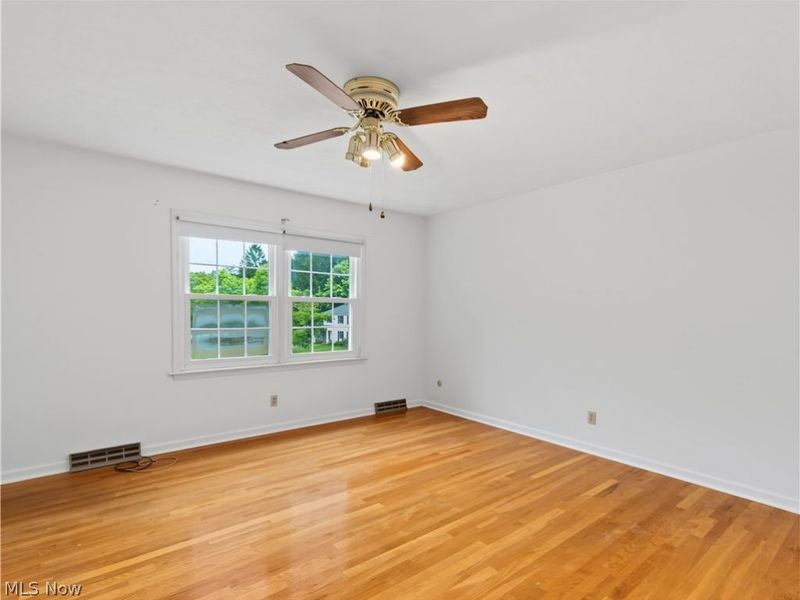 2724 Olentangy Drive, Akron, OH 44333 Photo 16