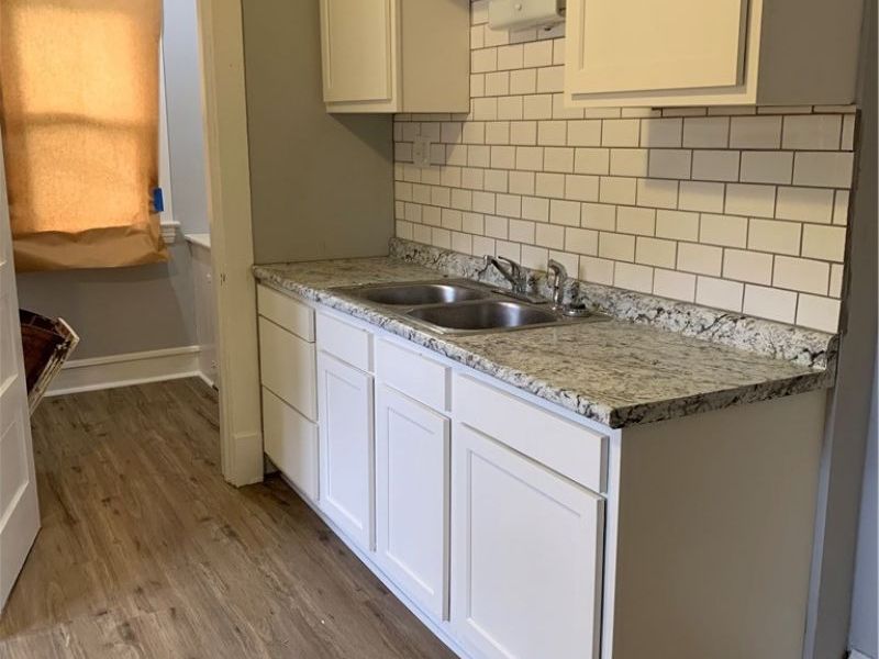 10013 Somerset Avenue, Cleveland, OH 44108 Photo 5