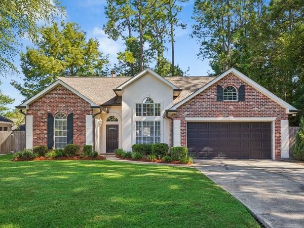 253 WOODCREST Drive, Covington, LA 70433